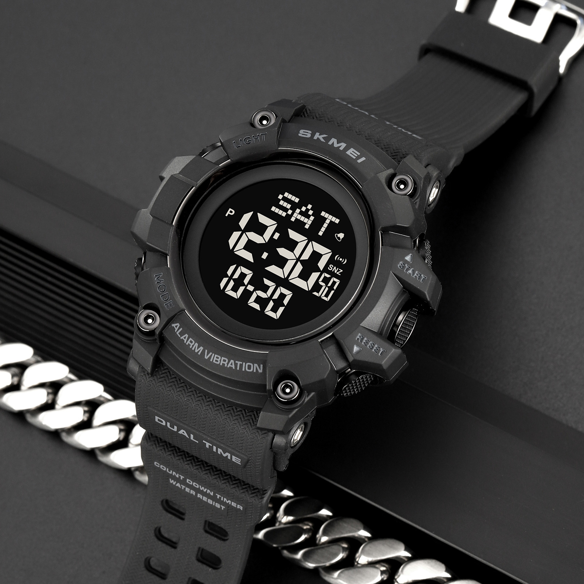 SKMEI 2313 Vibrating alarm watch