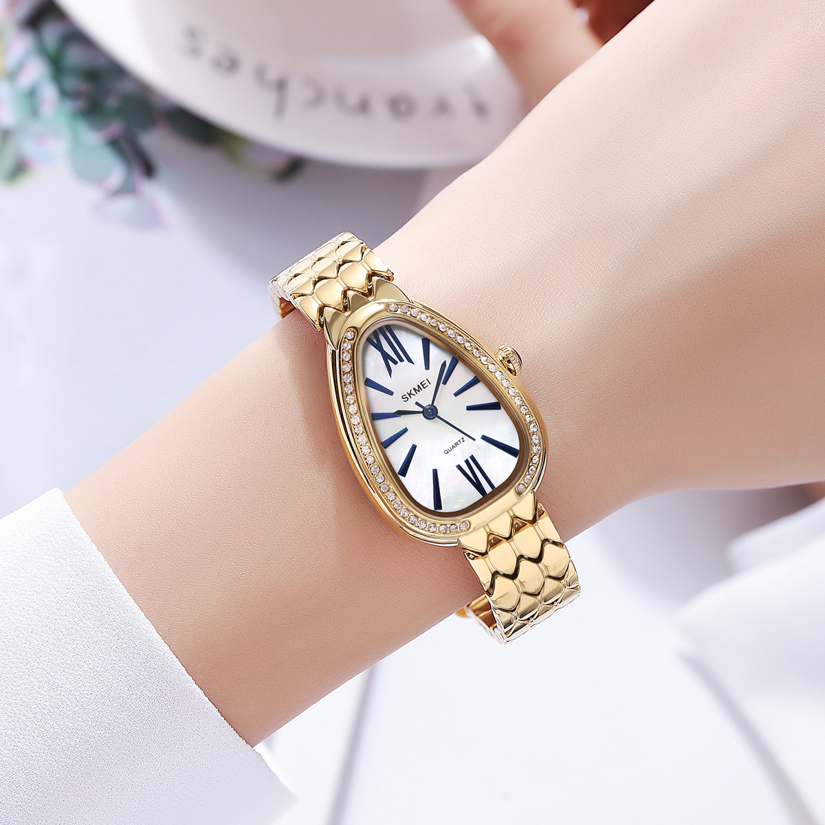 SKMEI 2331 Manufacturer Fashion Luxury Business Wholesale Lady Elegant Quartz Watch