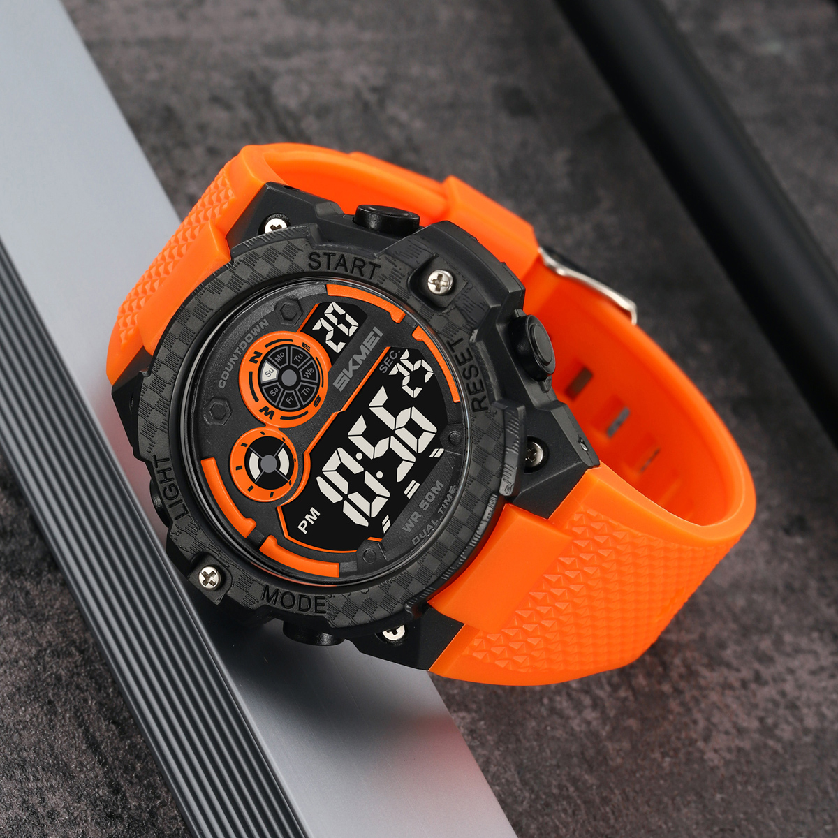 SKMEI 2337 Teenage Fashion 50m Waterproof Sport Chrono Watch 