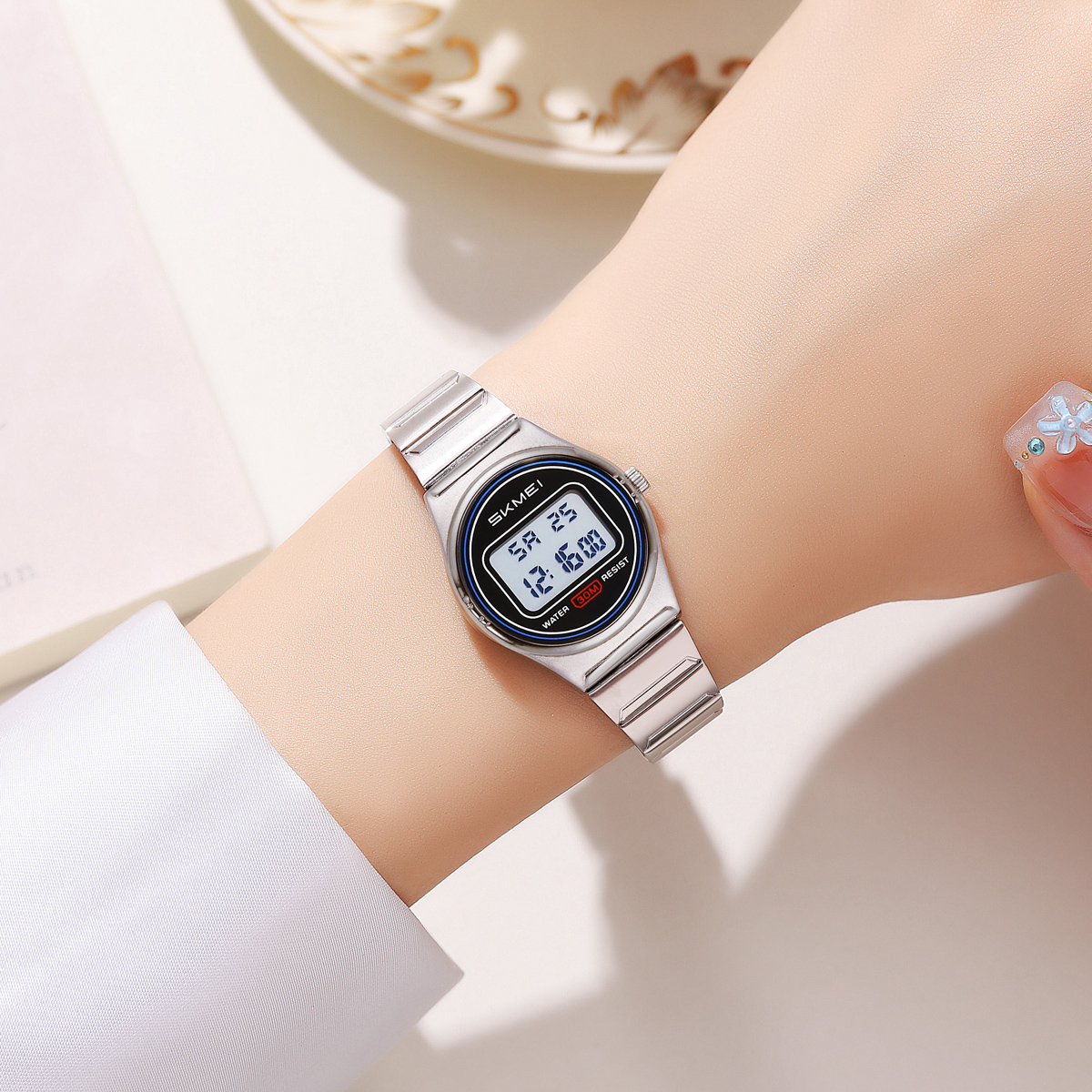 SKMEI 2338 New Model Fashion Alarm Digital Women Watch