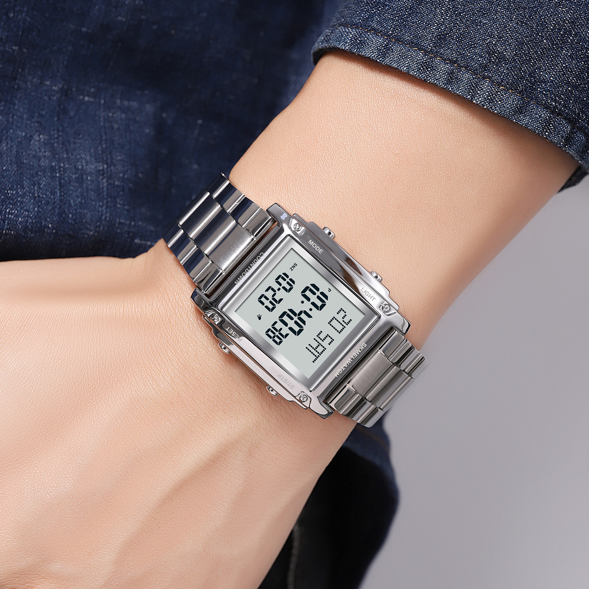 SKMEI 2366 DIGITAL WATCH STEEL STRAP