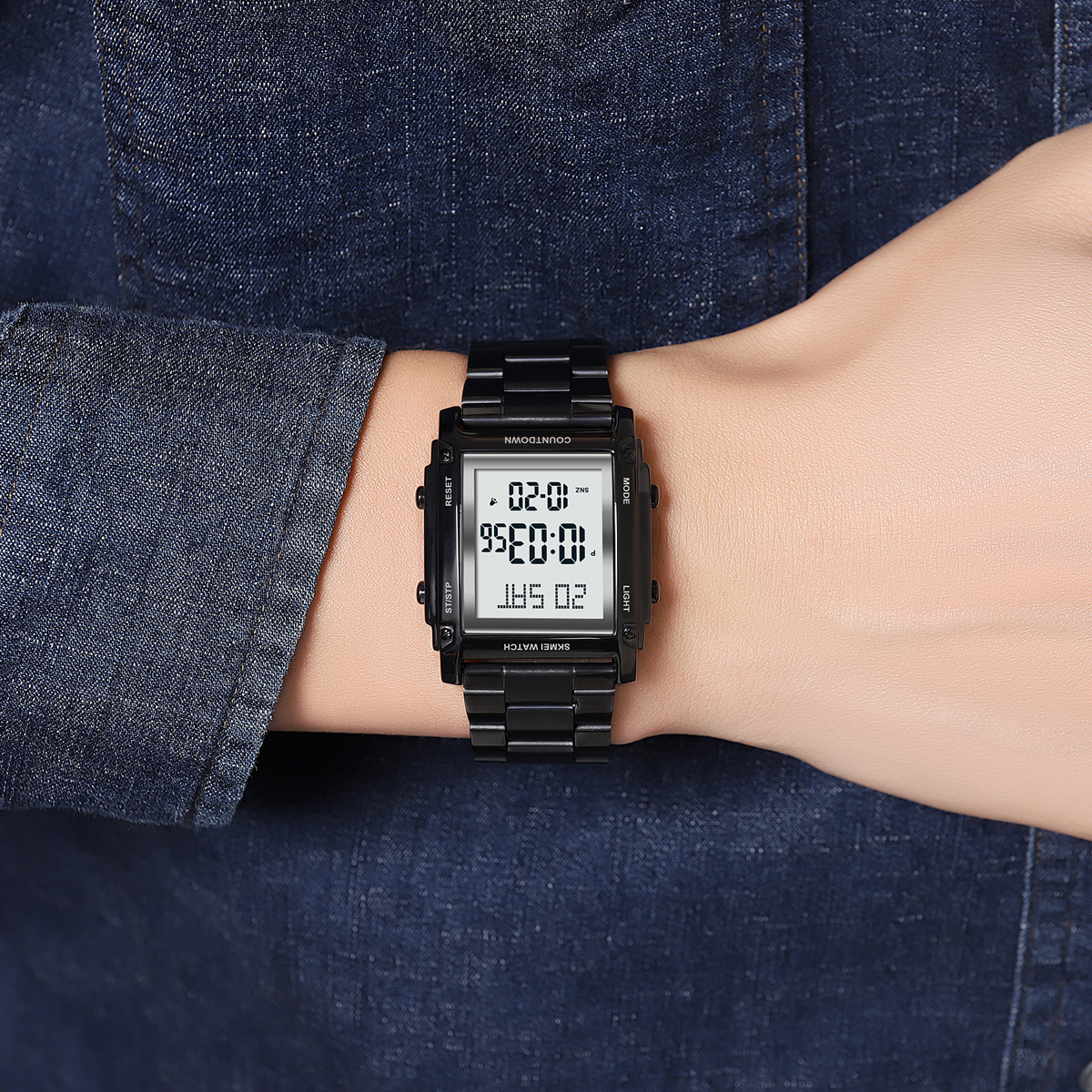 SKMEI 2366 DIGITAL WATCH STEEL STRAP