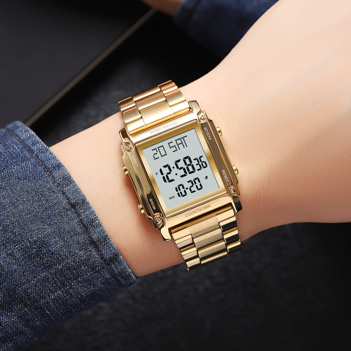 SKMEI 2366 DIGITAL WATCH STEEL STRAP