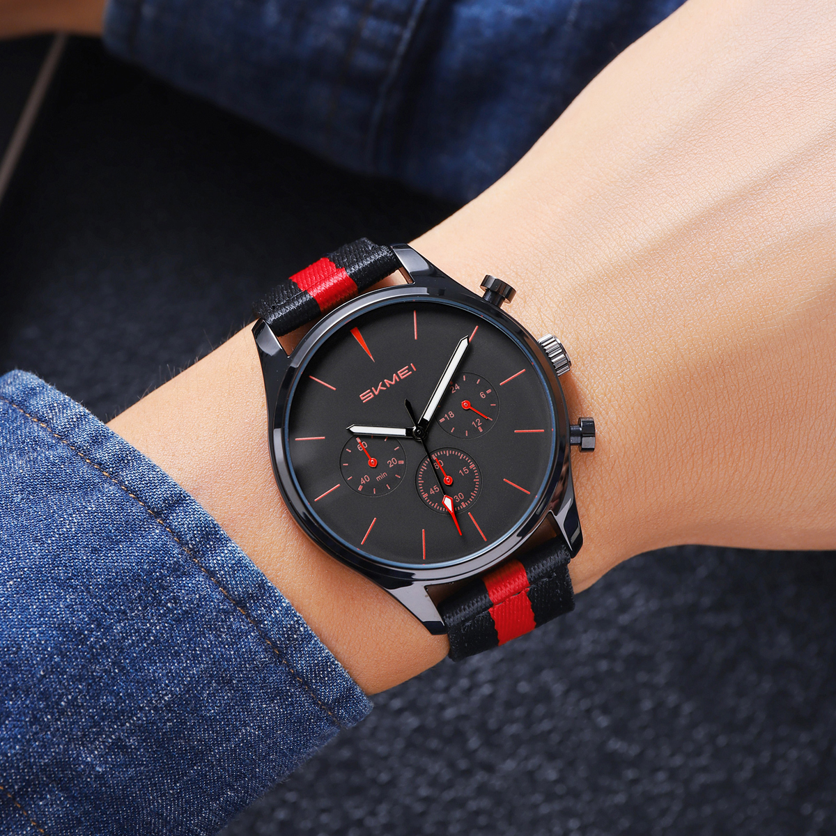 SKMEI 2367 Men's Luxury Quartz Wrist Watch