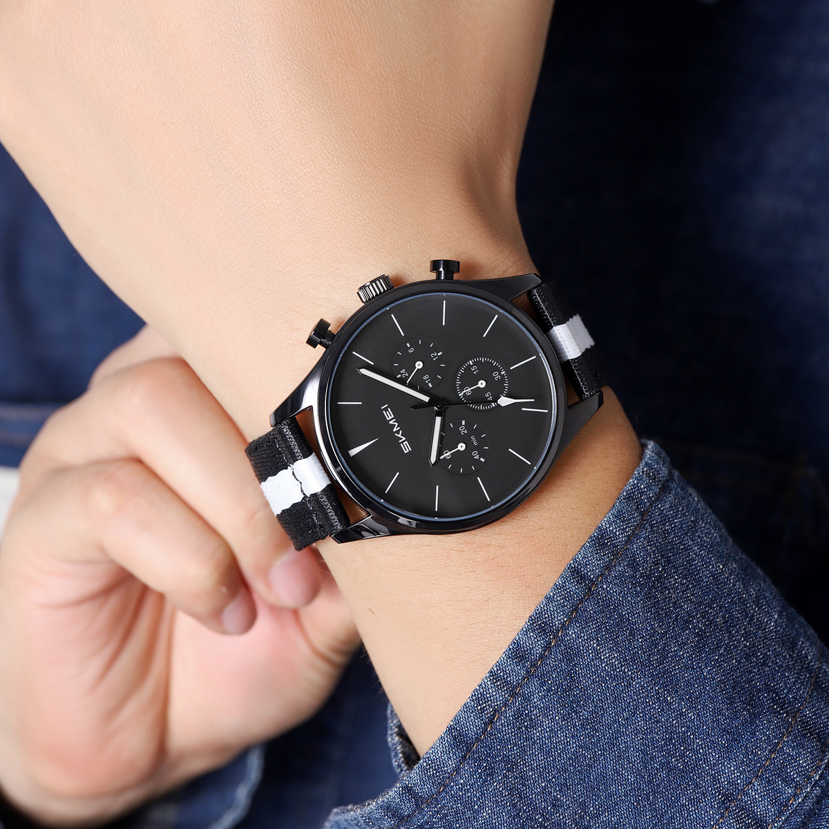 SKMEI 2367 Men's Luxury Quartz Wrist Watch