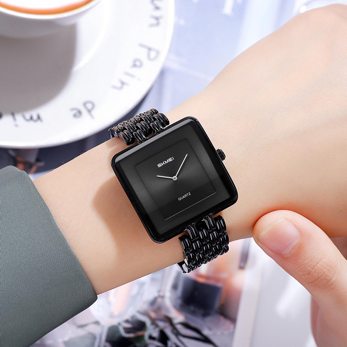 Skmei 2372 Luxury Lady Quartz Watch Customized logo Wholesale Stainless Steel Strap