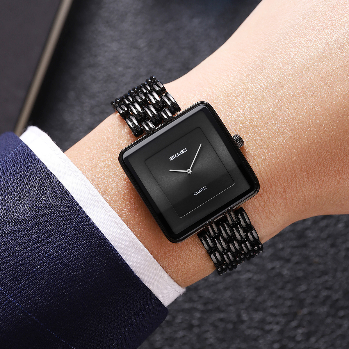 Skmei 2372 Luxury Lady Quartz Watch Customized logo Wholesale Stainless Steel Strap