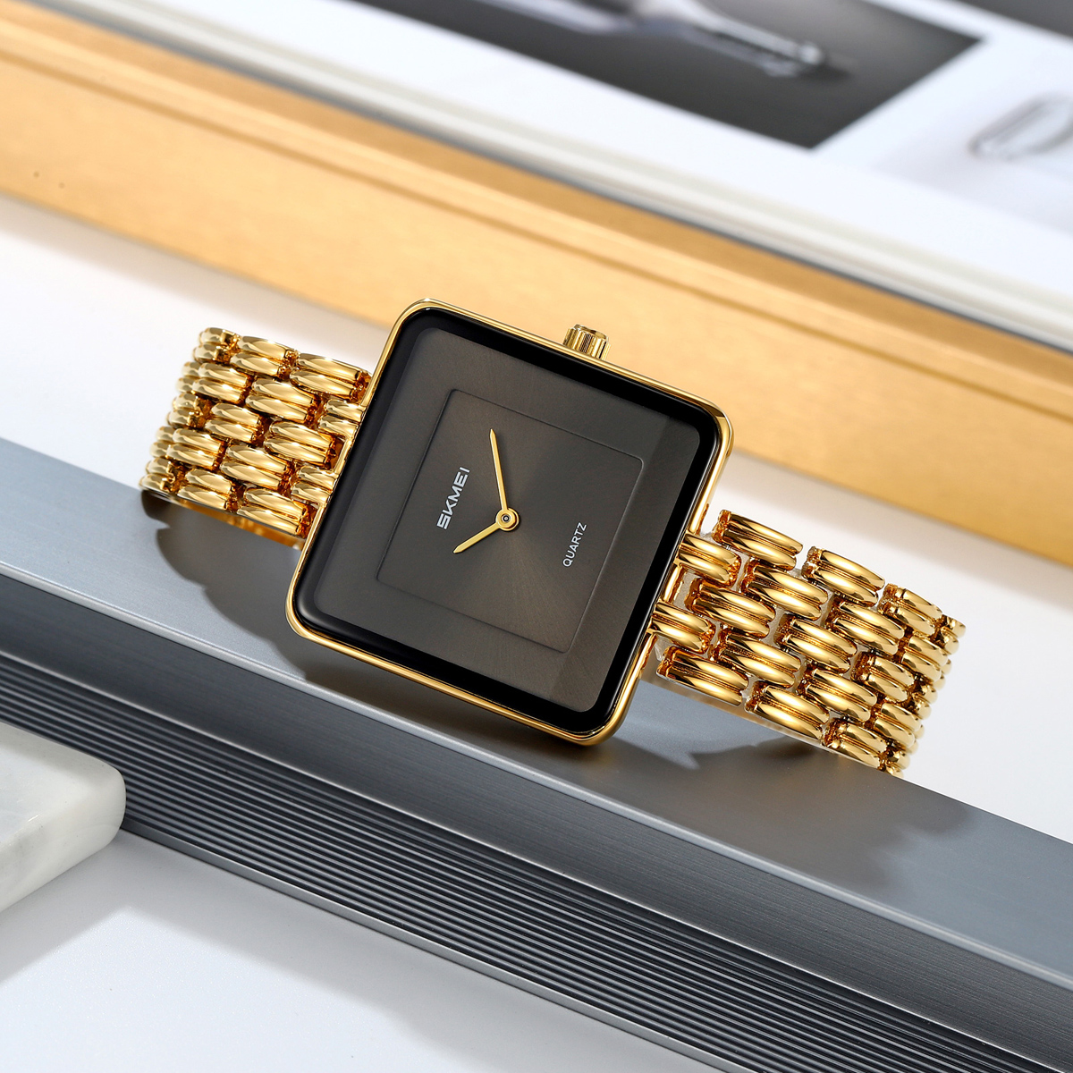 Skmei 2372 Luxury Lady Quartz Watch Customized logo Wholesale Stainless Steel Strap