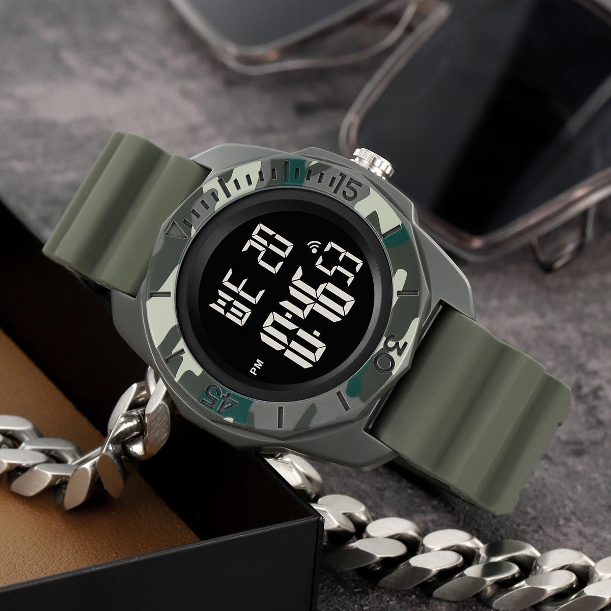 SKMEI 2394 50m Waterproof Sport Electronic Watches