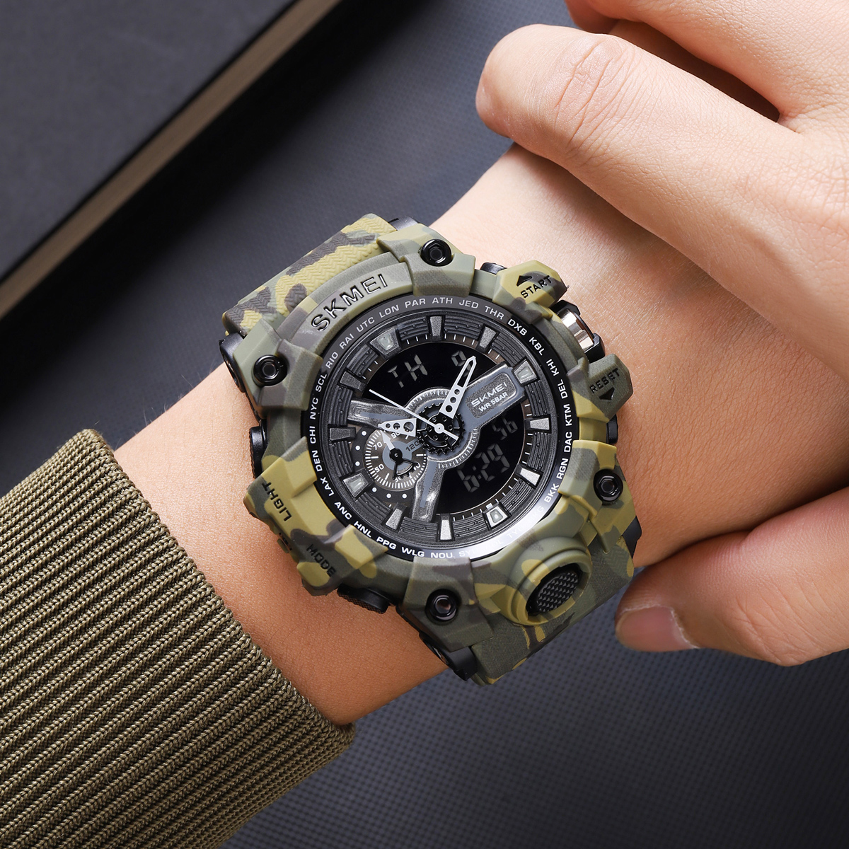 SKMEI 2396 Analog-Digital Wrist Watch