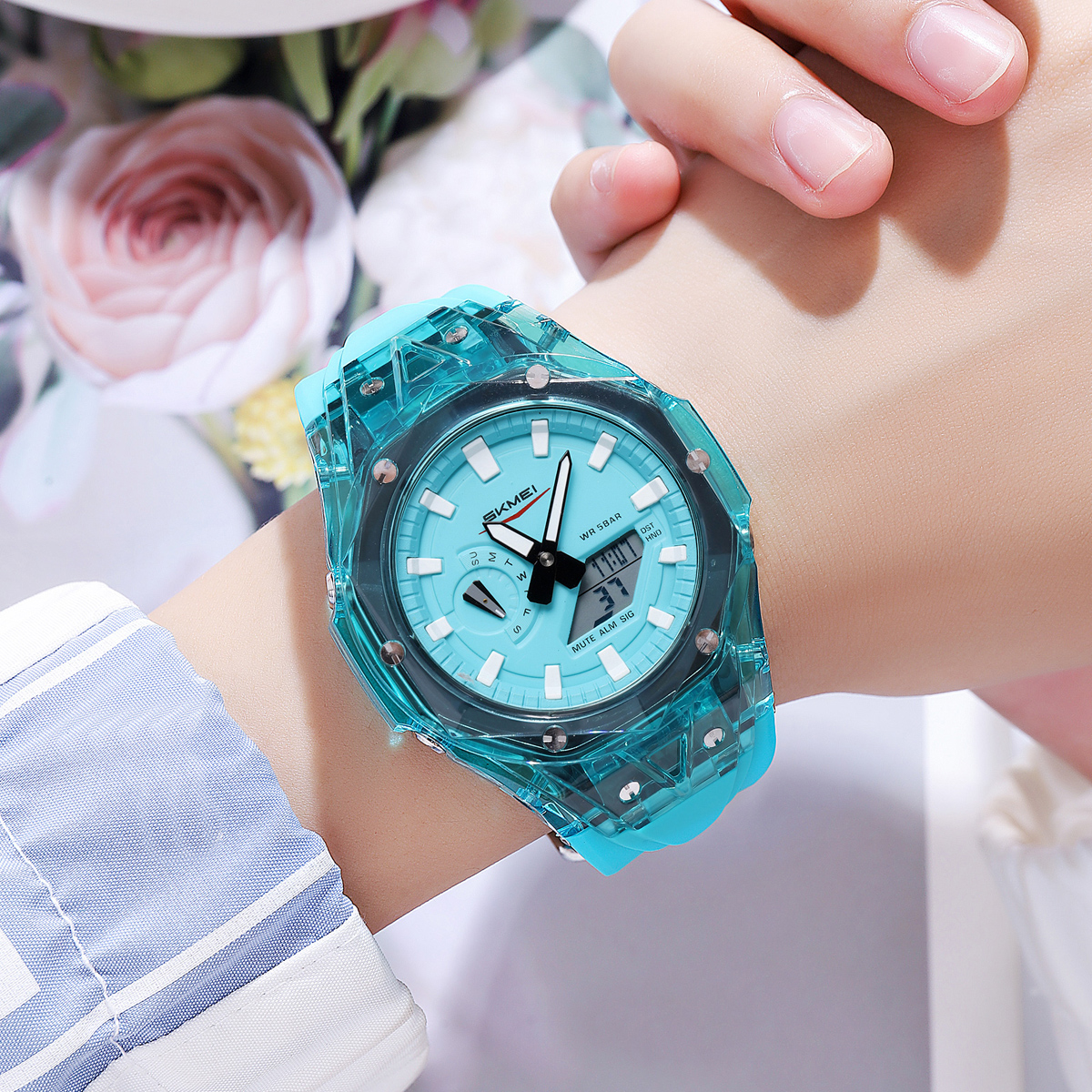 SKMEI 2411 Fashion Analog Digital Alarm Watch Wholesale 