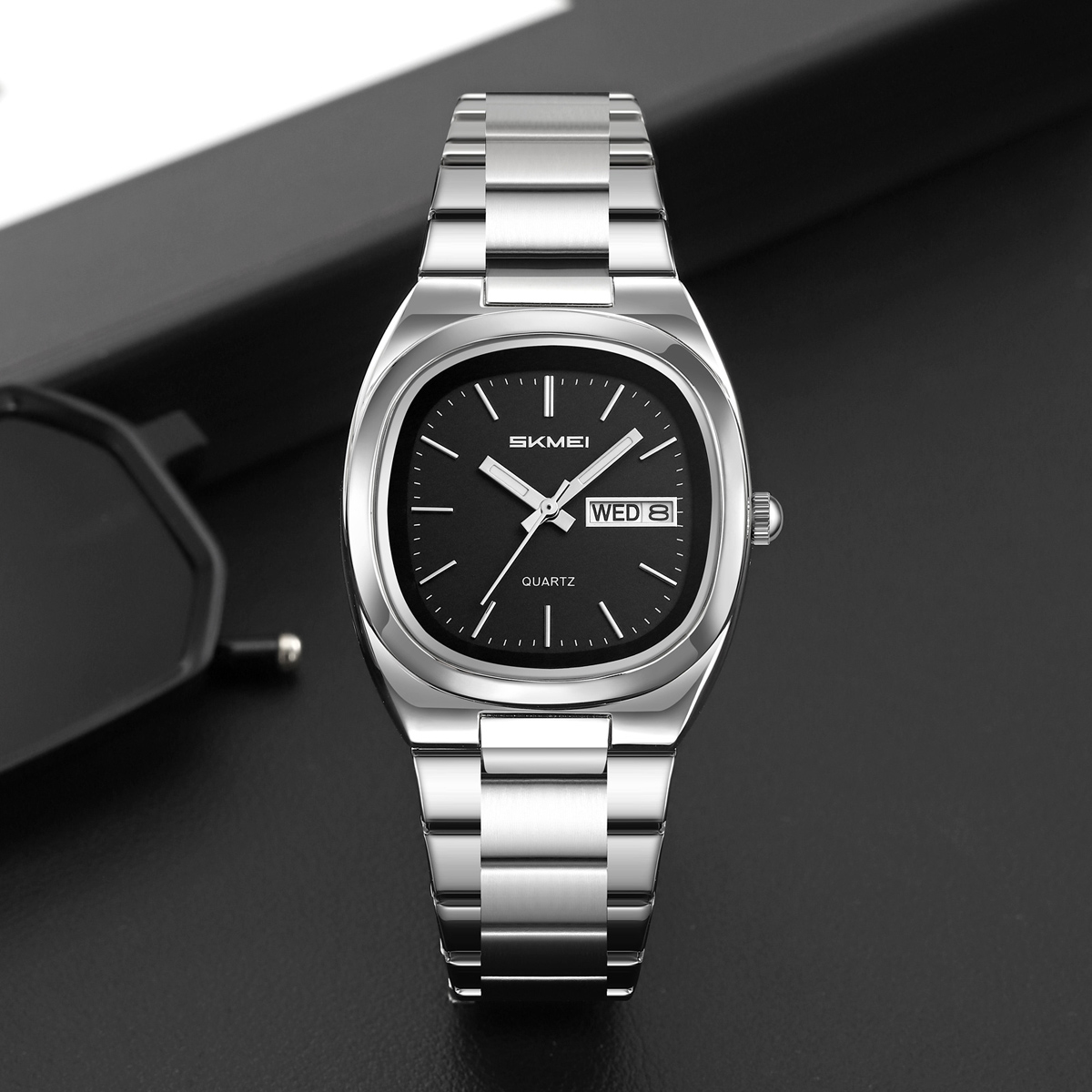 SKMEI 2420 Luxury Quartz Watches for Women