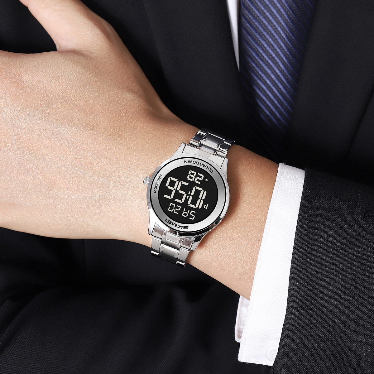 Skmei 2425 Classic Gents Digital Watch Stainless Steel Band