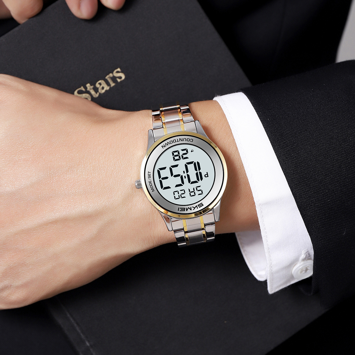 Skmei 2425 Classic Gents Digital Watch Stainless Steel Band