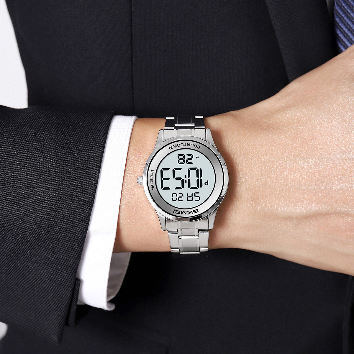 Skmei 2425 Classic Gents Digital Watch Stainless Steel Band