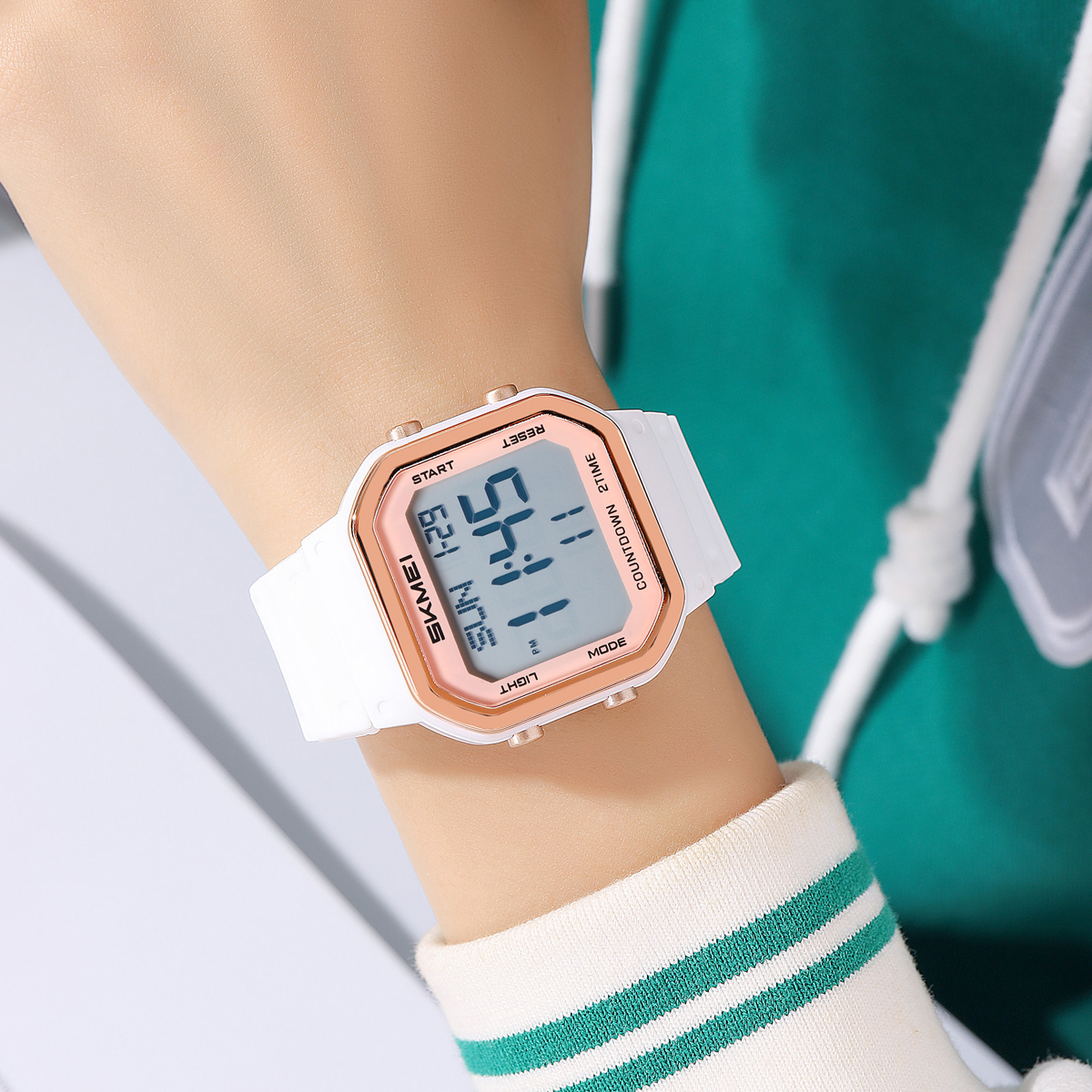 SKMEI 2439 Unisex Sport Young Styles Digital Watch