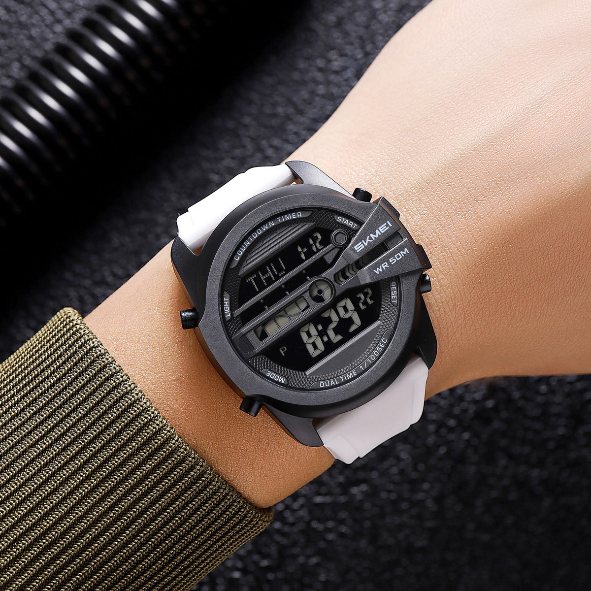 SKMEI 2442 DIGITAL WATCH SPROTS WATCH