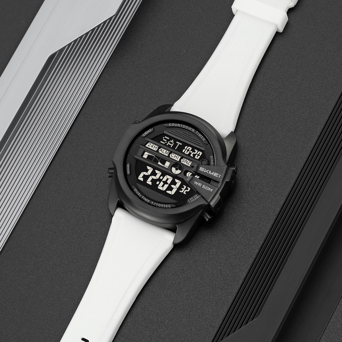 SKMEI 2442 DIGITAL WATCH SPROTS WATCH