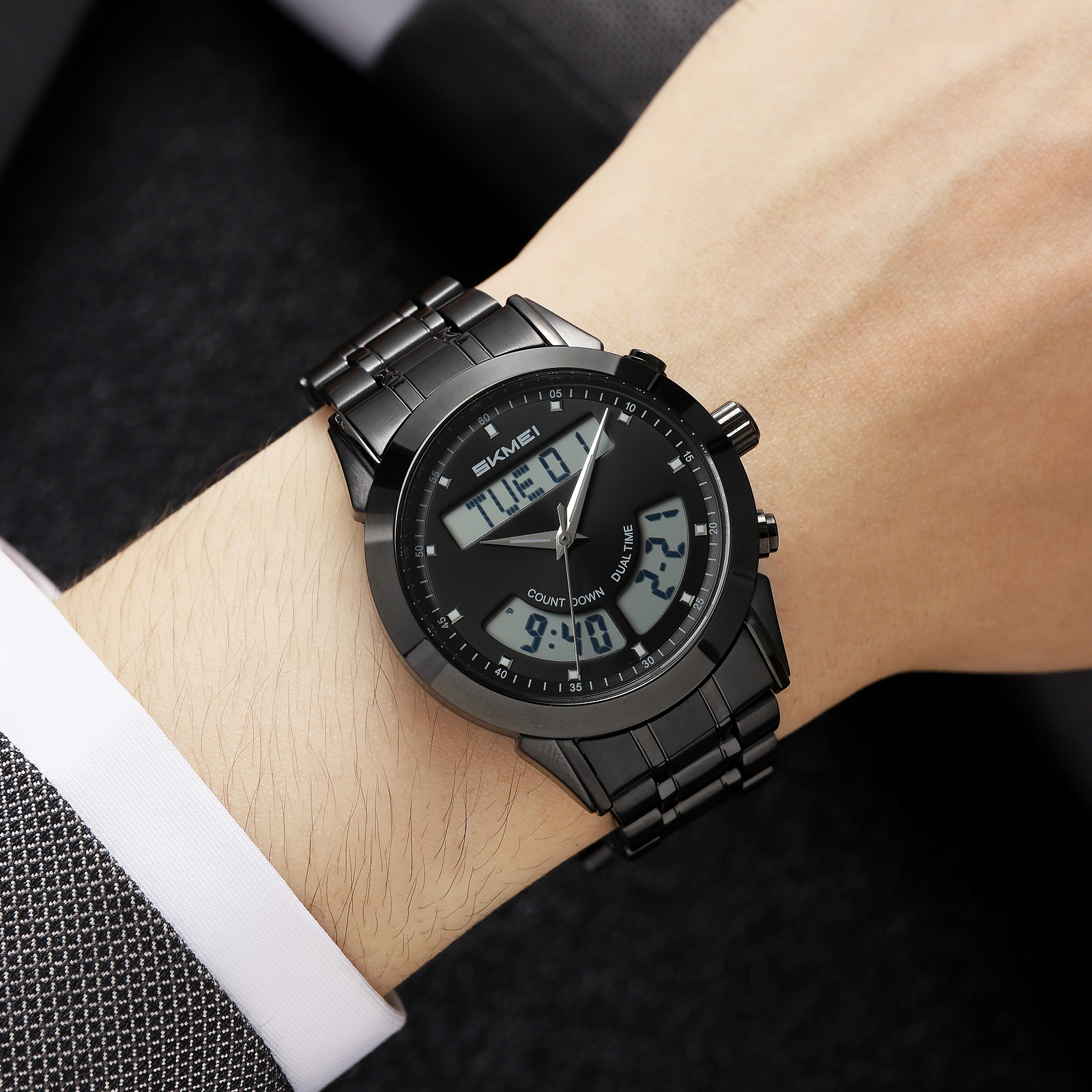 SKMEI 2445 Men's Luxury Stainless Steel Wristwatch Analog-Digital Dual Time