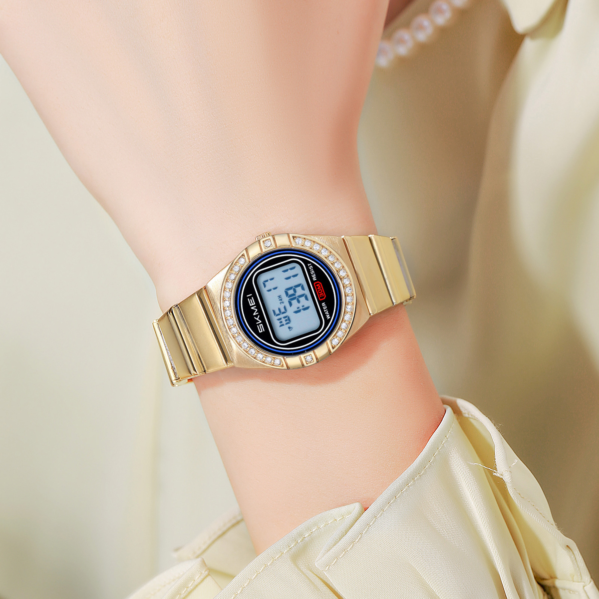 SKMEI 2446 Women's Sport Stainless Steel Band Digital Watch