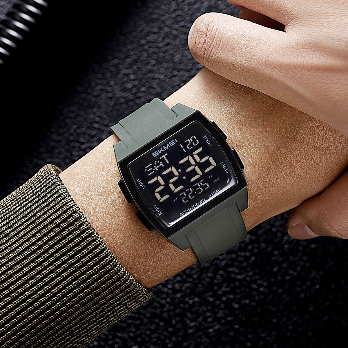 SKMEI 2453 Square Big Numbers Dial Large Face Waterproof Watches