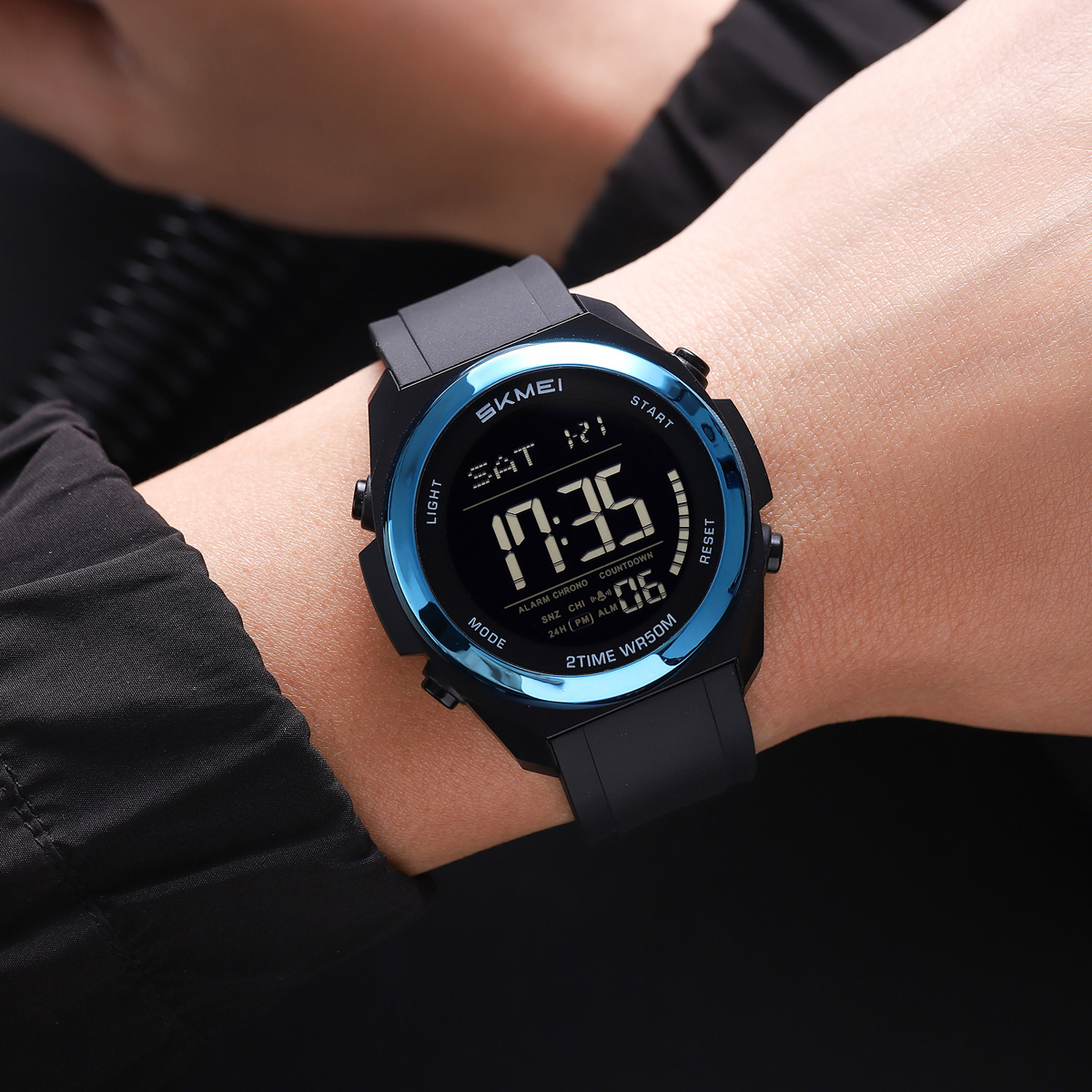 SKMEI 2455 Fashion Wrist Watch Men Wrist Sport Watch