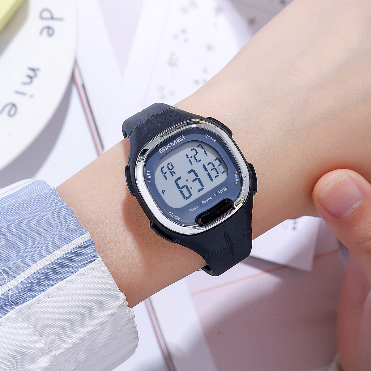 SKMEI 2457 Watches for Young girls