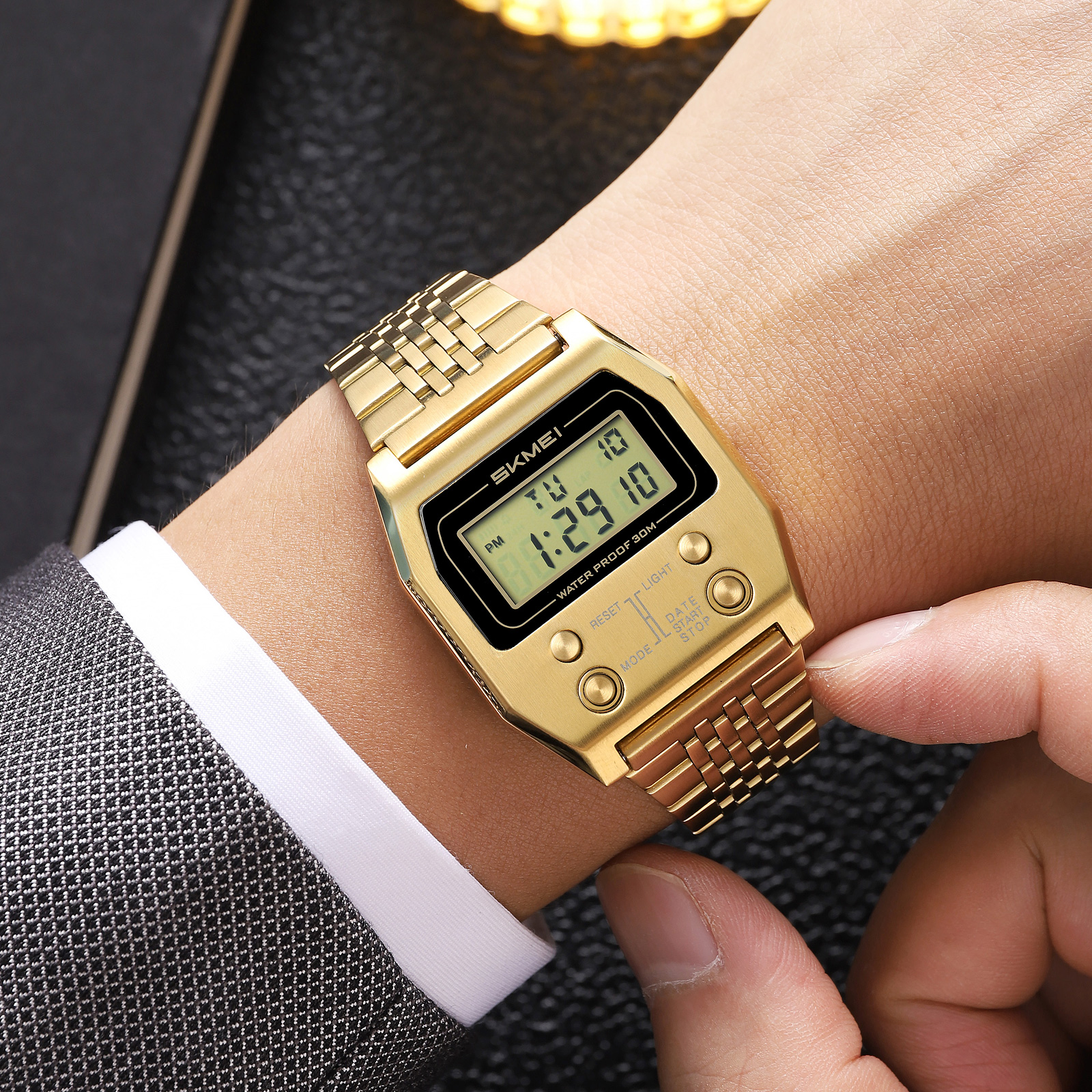 SKMEI 2460 Popular Stainless Steel Sport Watches Digital Watches China Fashion Alarm Relogio