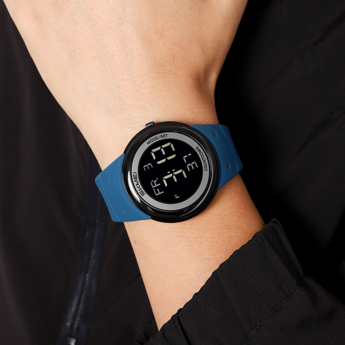 SKMEI 2462 NEW DIGITAL WATCH