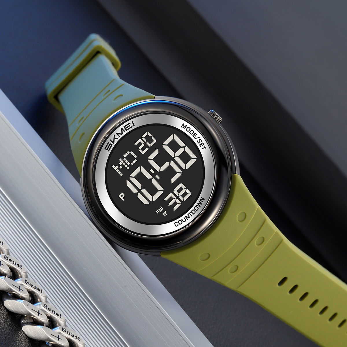 SKMEI 2462 NEW DIGITAL WATCH