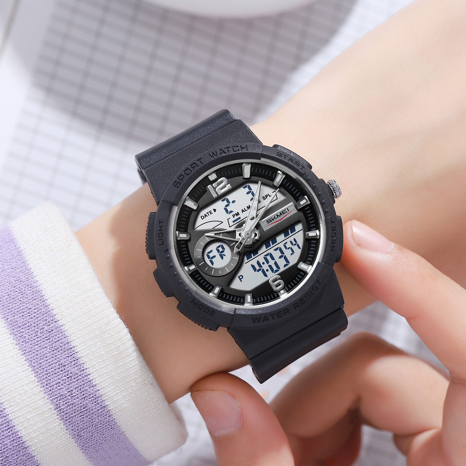 SKMEI 2477 Female Waterproof Chronograph Design Analog Digital Watches 