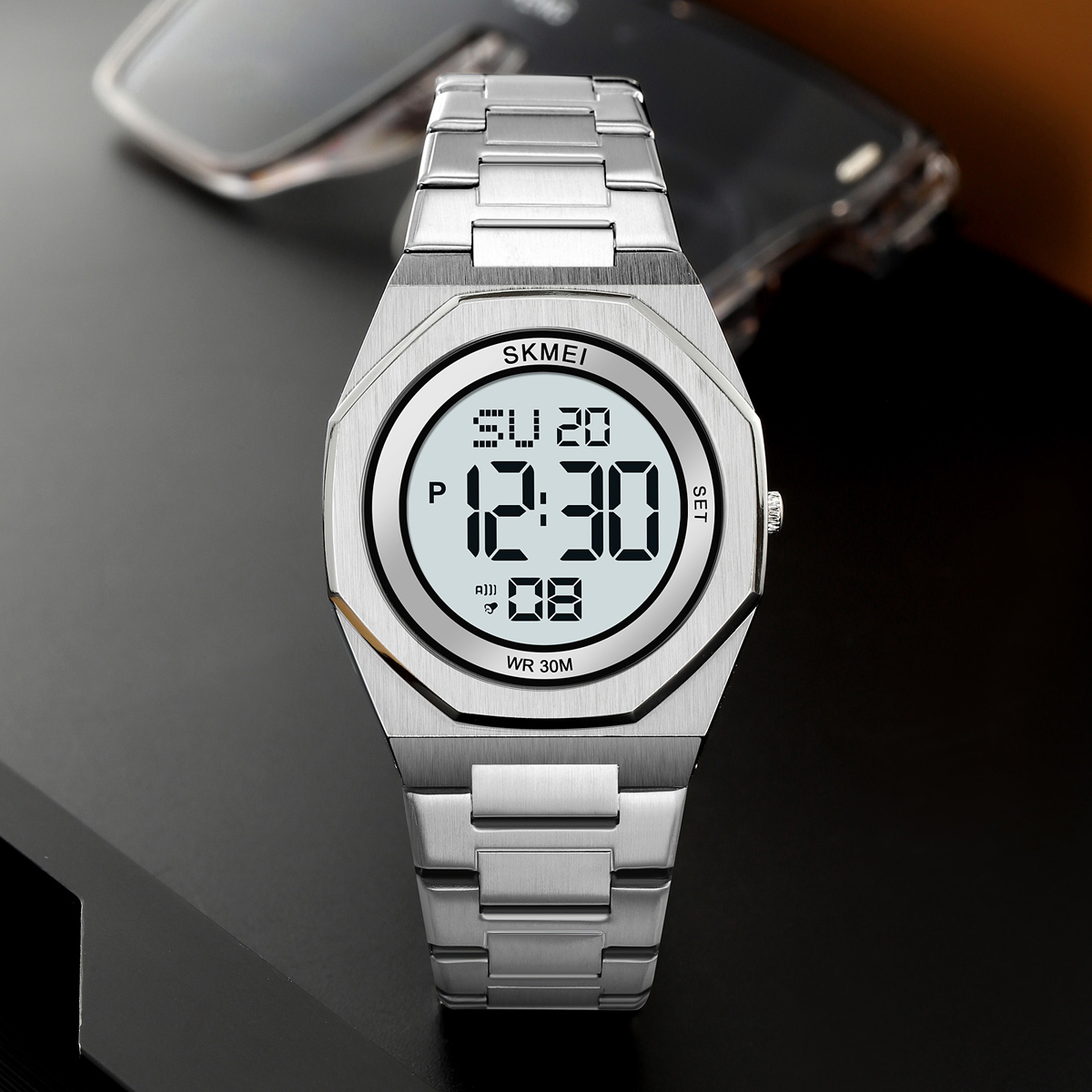 SKMEI 2479 Digital Watch for Man Stop Watch Time Reminder