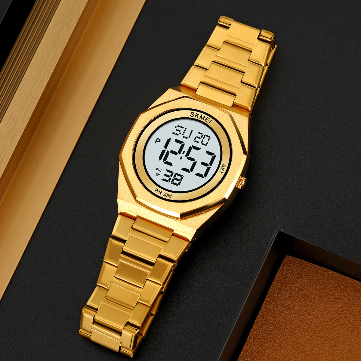 SKMEI 2479 Digital Watch for Man Stop Watch Time Reminder