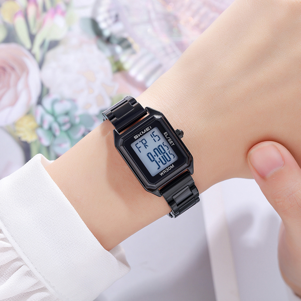 SKMEI 2493 Lady Stainless Steel Strap Women Digital Watch 
