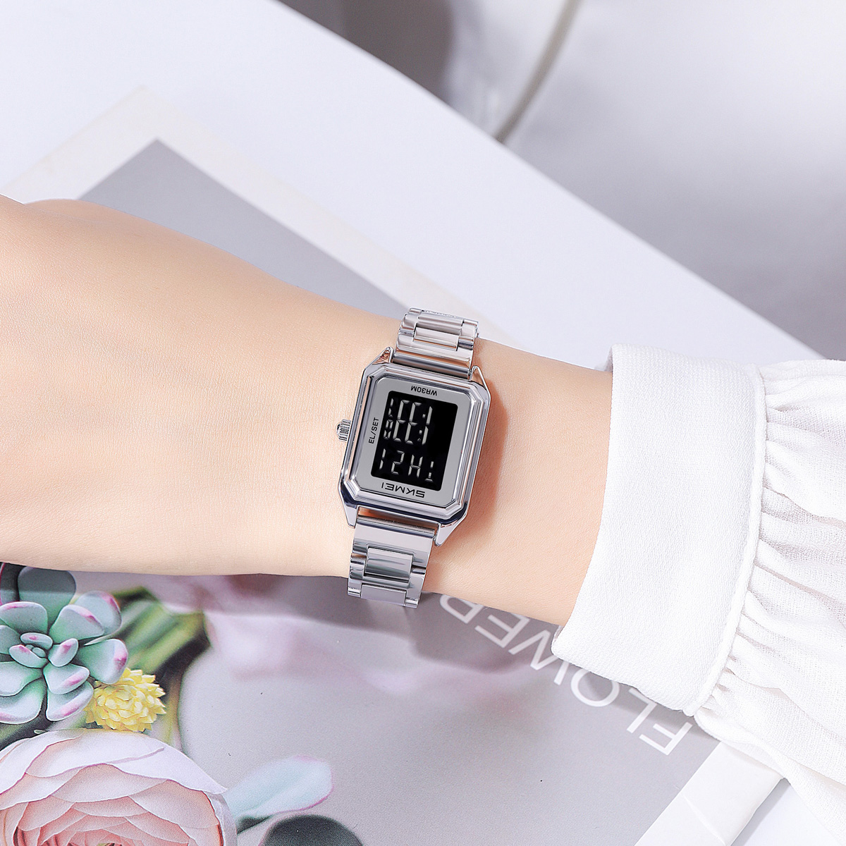 SKMEI 2493 Lady Stainless Steel Strap Women Digital Watch 