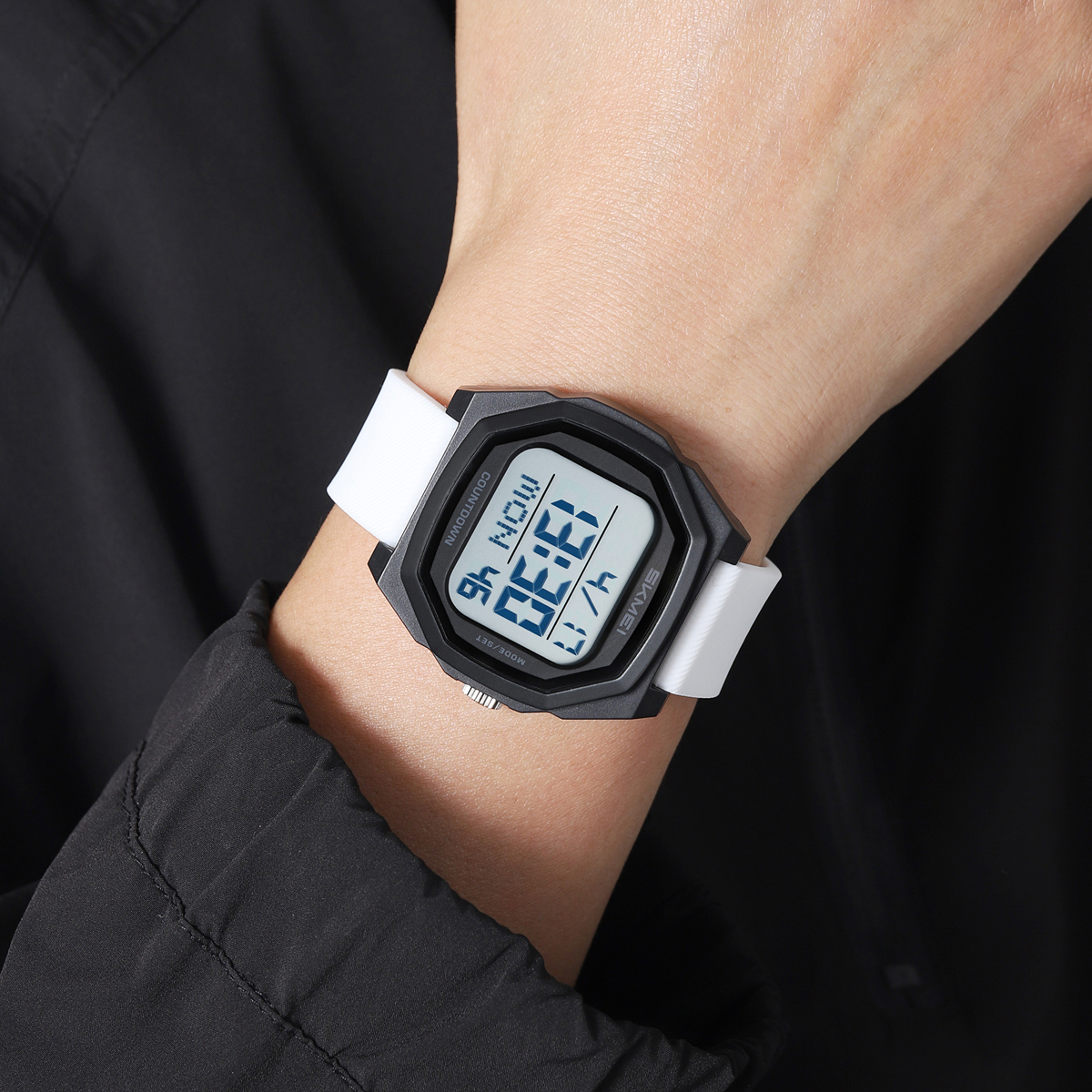New Arrival Skmei 2495 Sport Digital Watch Waterproof 