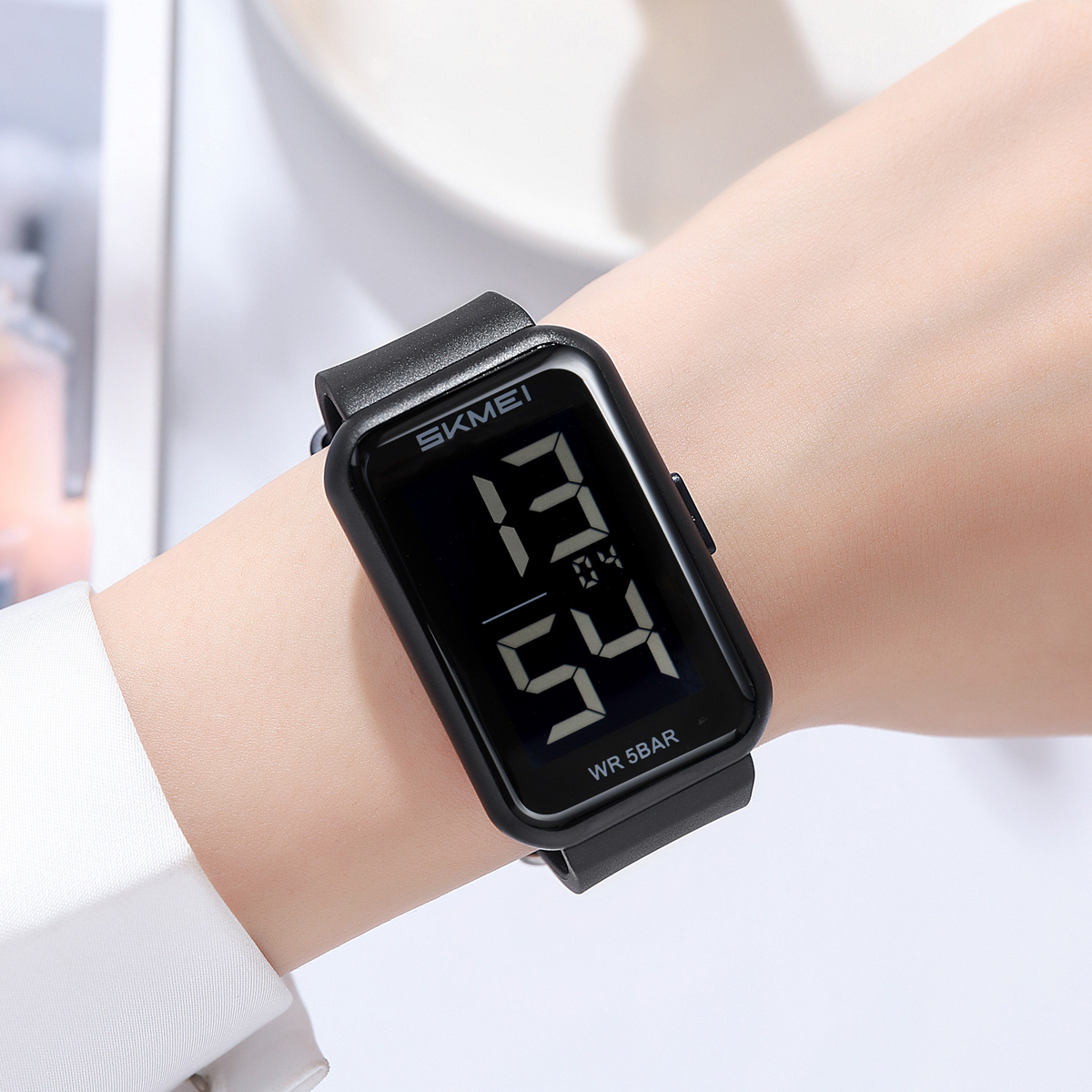 SKMEI 2510 Fashion Simple Sport Watch Men Watches Alarm