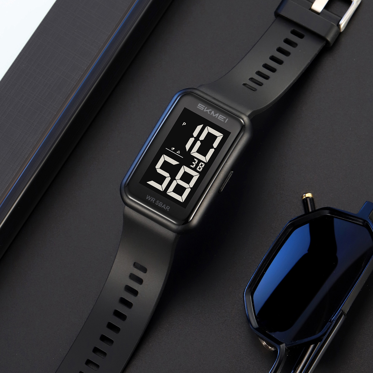 SKMEI 2510 Fashion Simple Sport Watch Men Watches Alarm