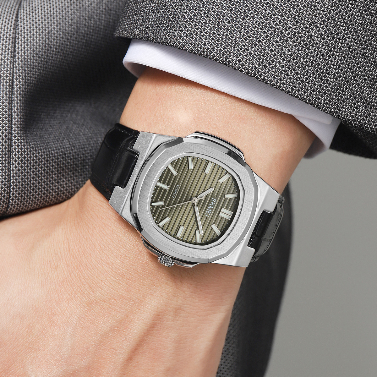 Fashion Watch SKMEI 2512 Quartz Watch Genuine Leather Band