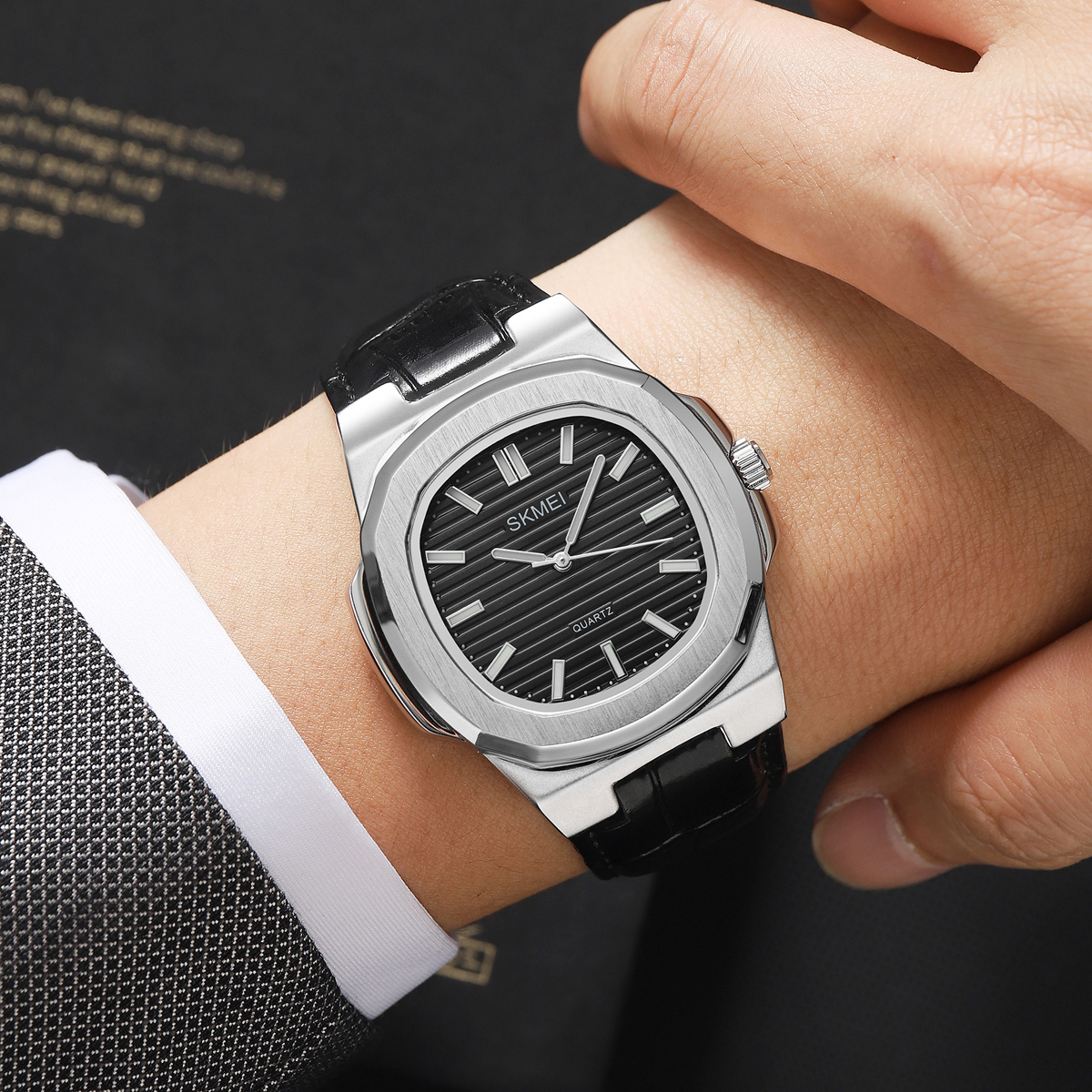 Fashion Watch SKMEI 2512 Quartz Watch Genuine Leather Band