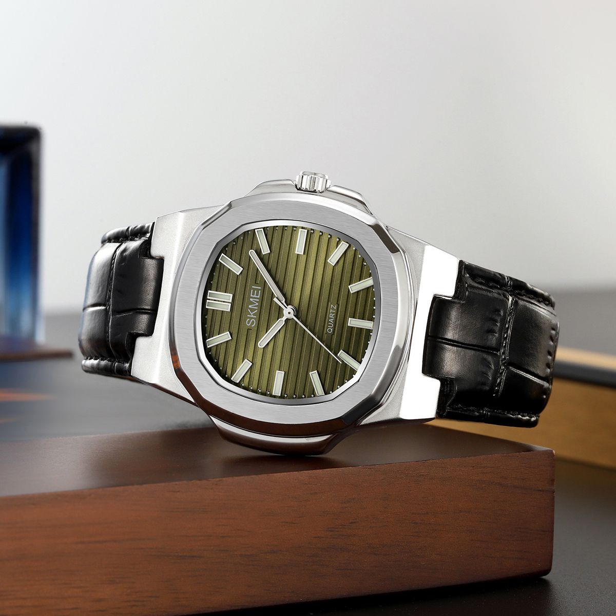 Fashion Watch SKMEI 2512 Quartz Watch Genuine Leather Band