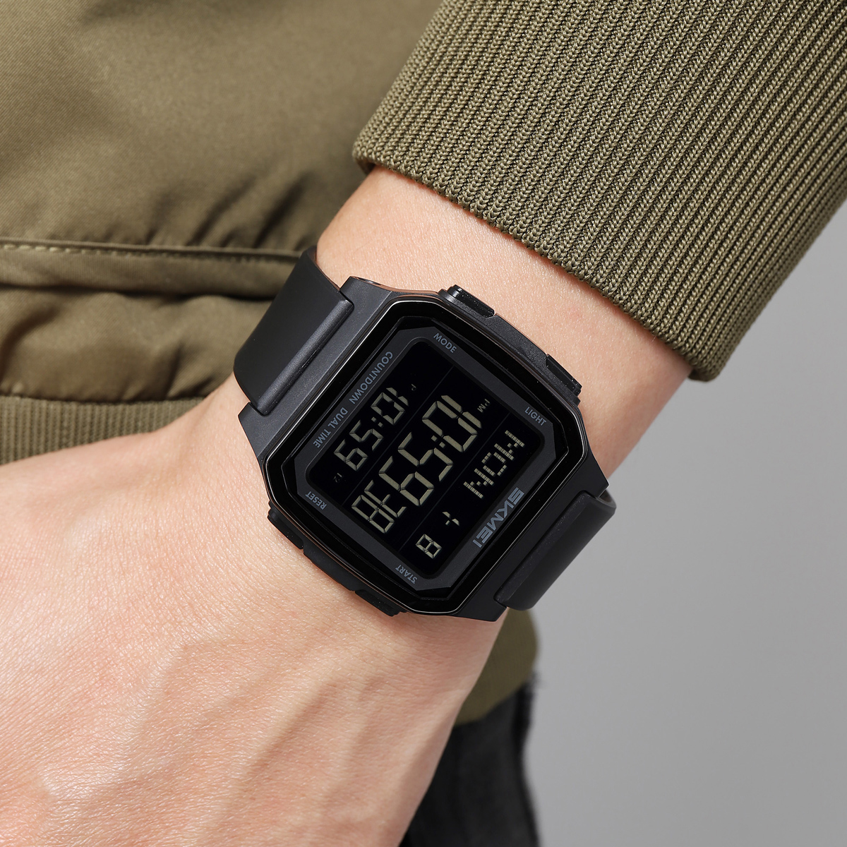 Skmei 2515 Sport Water Resistant Wholesale Men Digital Mens Watches in Wristwatches