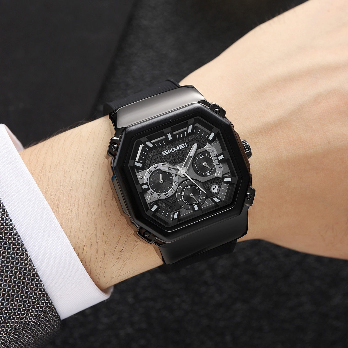 SKMEI 2518 Leather Silicone Strap Shock Outdoor Sport Analog Men Quartz Watch