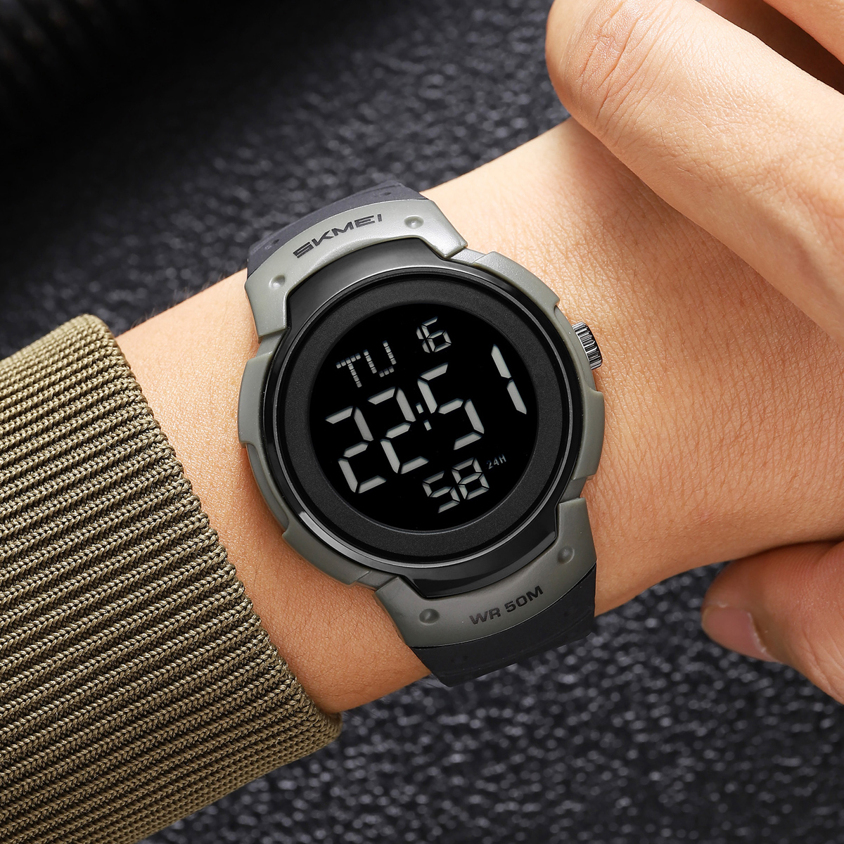 SKMEI 2527 new digital watch