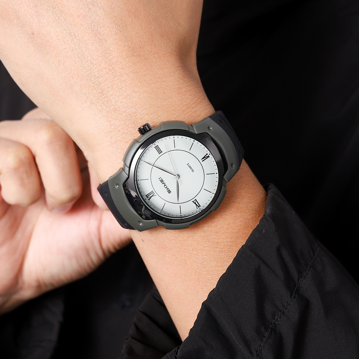 SKMEI 2532 SPORTS QUARTZ WATCHES