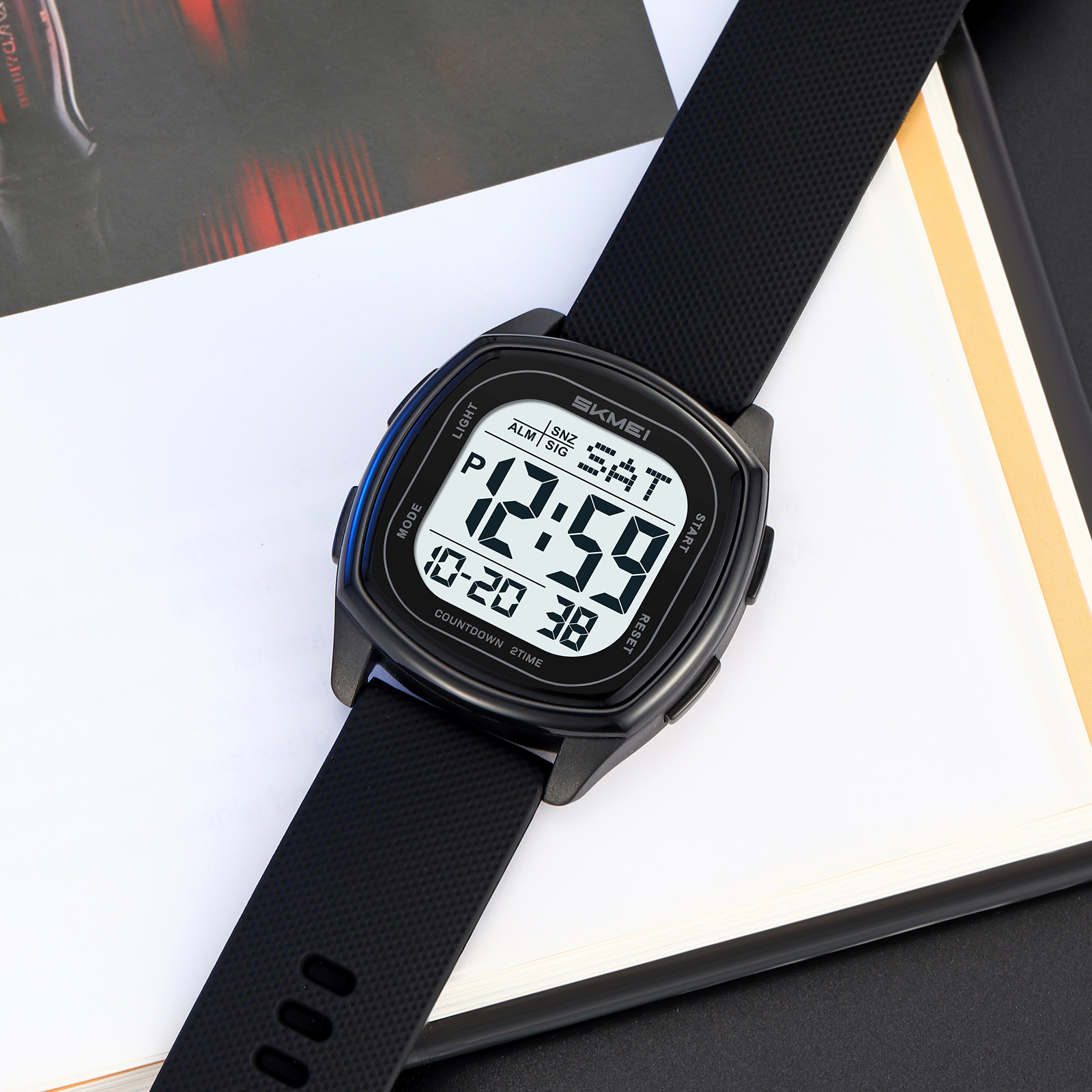 SKMEI 2541 New Design Chronograph with Alarm Fashionable Digital Sports Watch