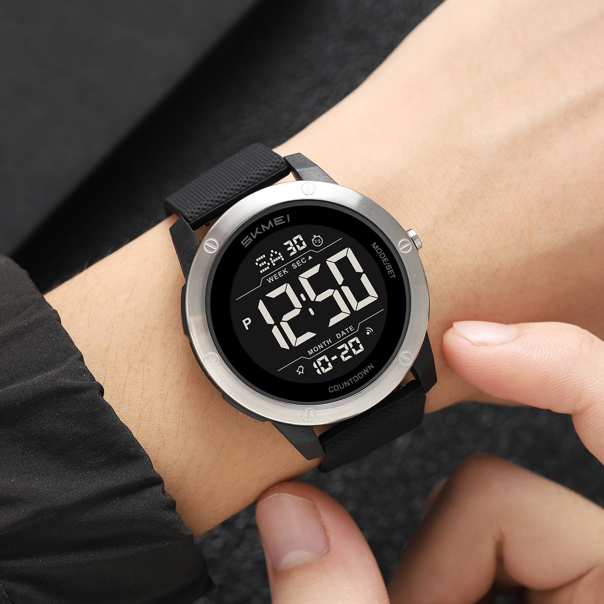 SKMEI2542 Man Digital Watch PU Band Luminous Multi Function in Stock Sports Hand Watch