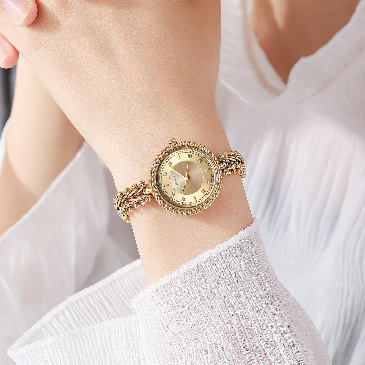 Skmei 2548 Elegant Stylish Fashion Lady Small Size Copper Strap Alloy Case Watches