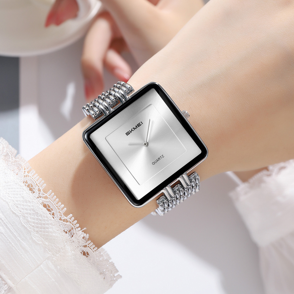 SKMEI 2562 Square Watch for Men And Women Quartz Watch