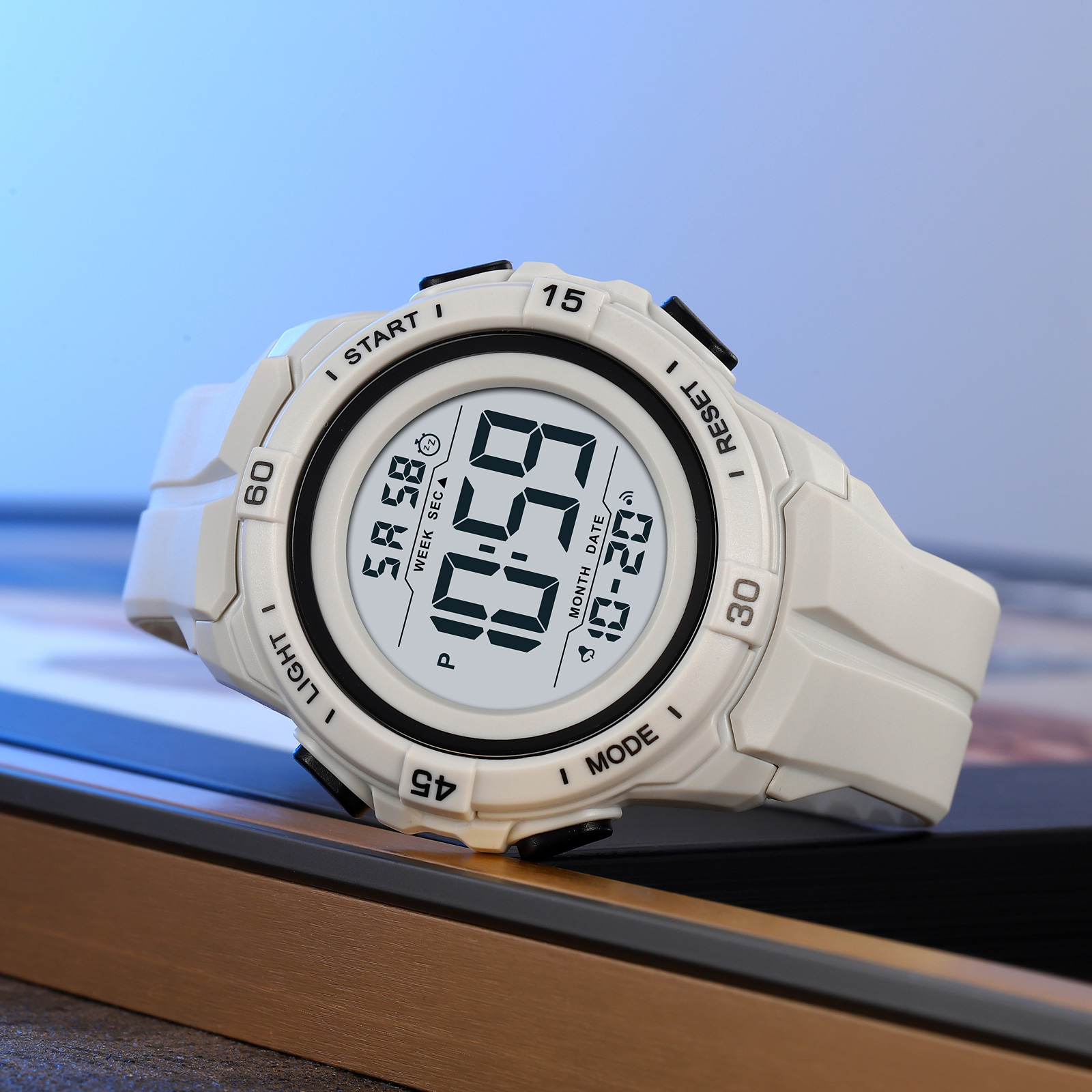 SKMEI 2565 Men's Fashionable Digital Sports Watch